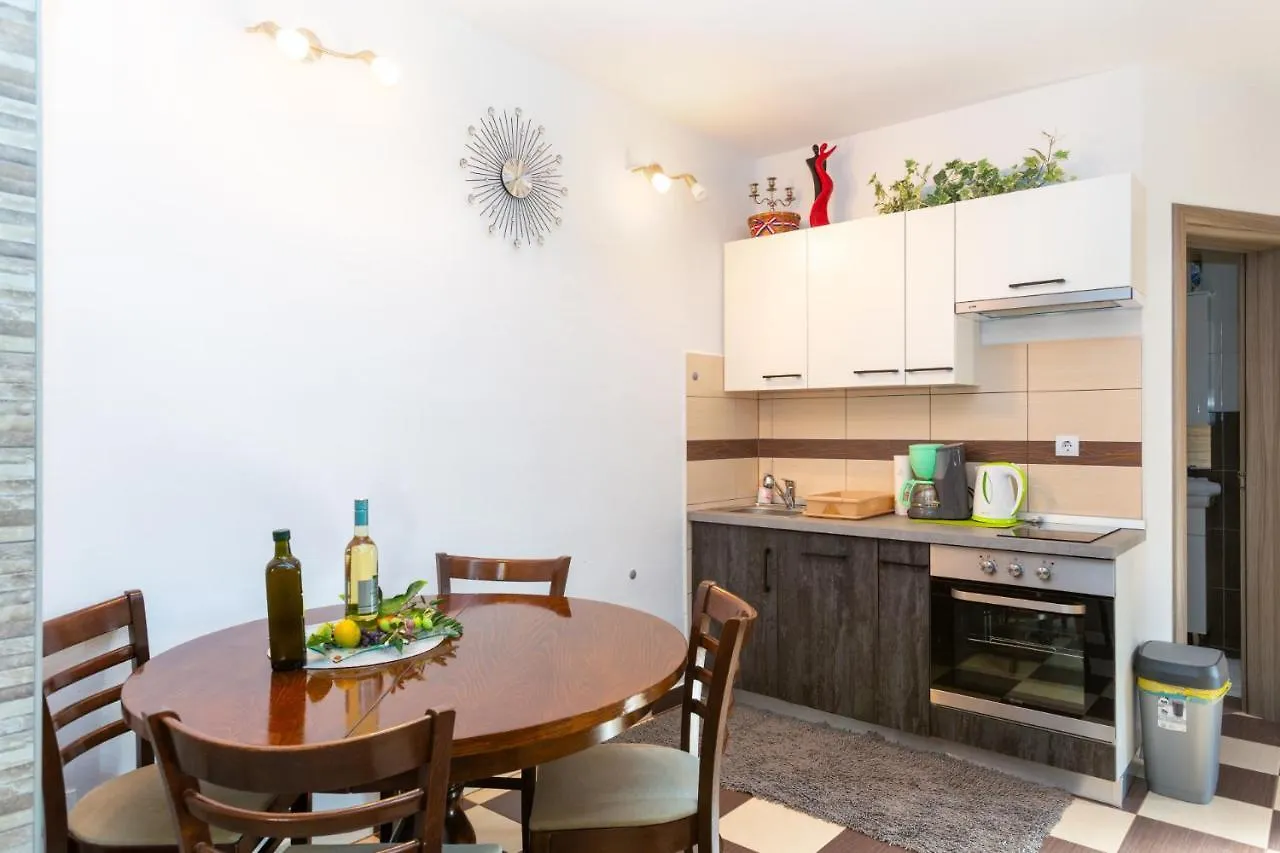 Matija Villa Liznjan Holiday home